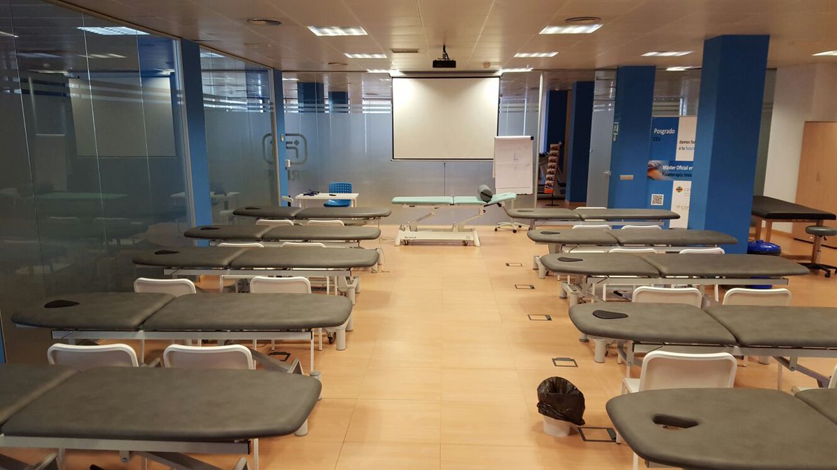 Todo preparado en nuestras aulas para el inicio del módulo de #ecografía músculo-esquelética del <a href="/MOFI_FT/">Máster FT Invasiva</a> <a href="/MVClinic/">MVClinic Institute</a>