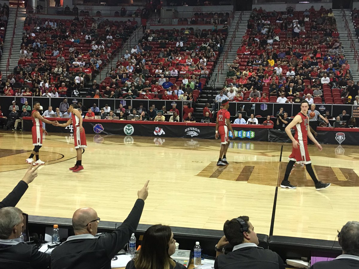 rebels_vote's tweet photo. Rebels playing hard #rebelsvote #REBELS https://t.co/Ecl8sTHpZU