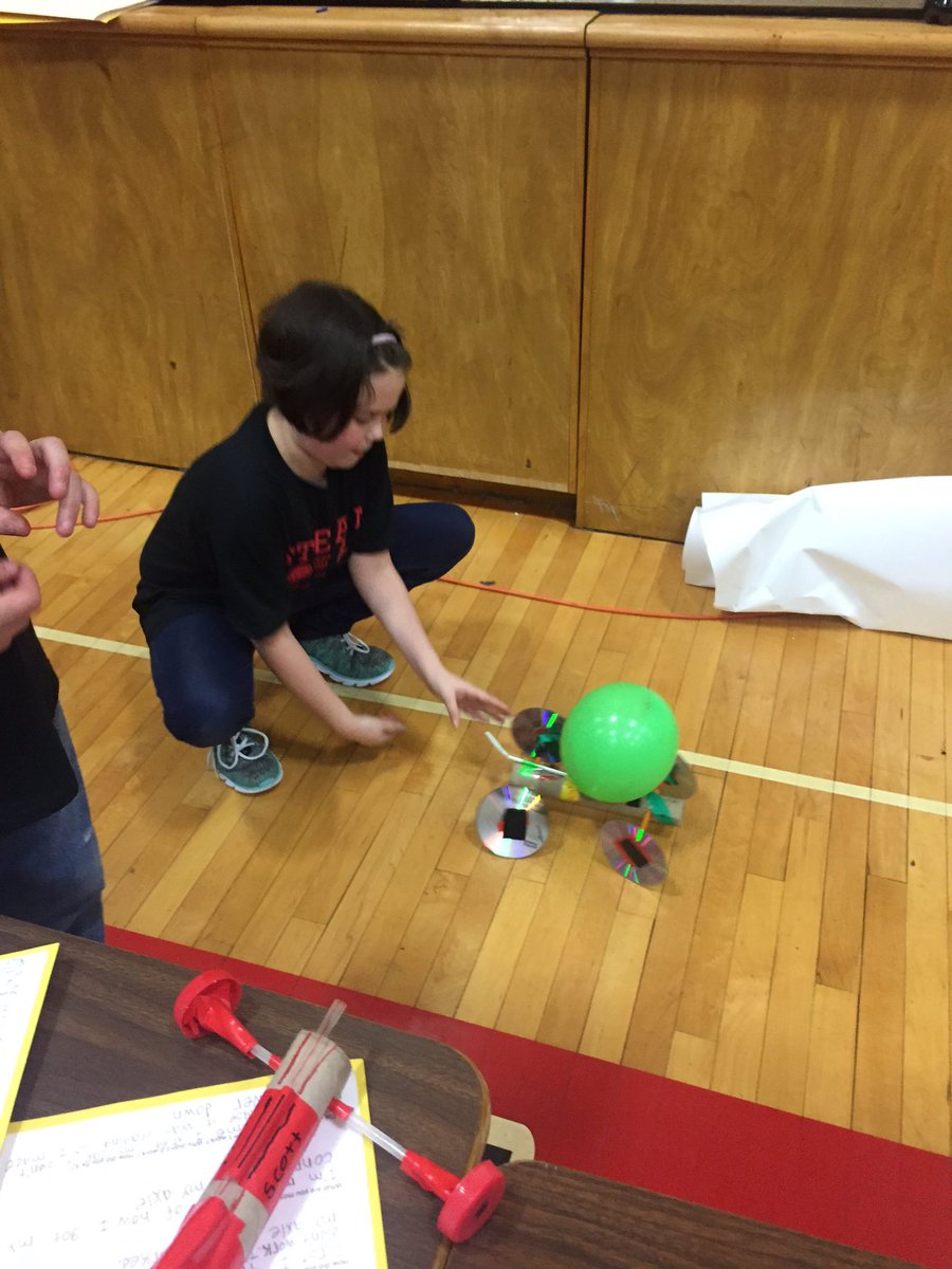 lancour28's tweet photo. #csdSTEAM @maureenhart38 https://t.co/HxTPJ3iJI5