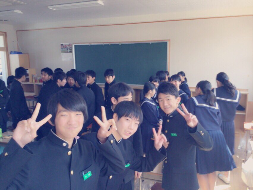 1976__0's tweet photo. 卒業したよー https://t.co/woqUesL7mK
