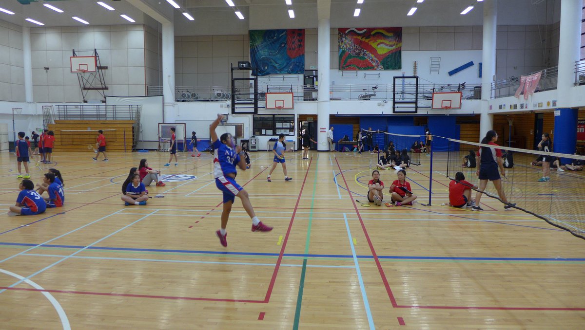dsmithaissports's tweet photo. AIS Eagles U14G badminton snatch 3-0 win over HKIS. Drop heartbreaker 2-3 vs Harrow. In playoff mix 1-1. Good Luck! https://t.co/qC0rG1yyIj