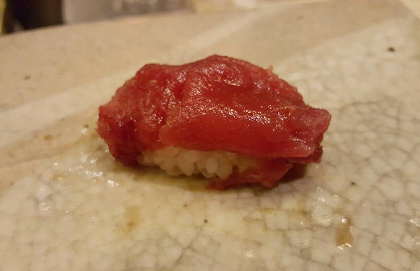 gastronomy's tweet photo. perfect little piece ๐ฃ
#tuna #sushi
#nycrestaurant #japaneserestaurant
#kaiseki #tastingcourse
#shuko by jeehyunwโฆ https://t.co/W4pEAxzBwu