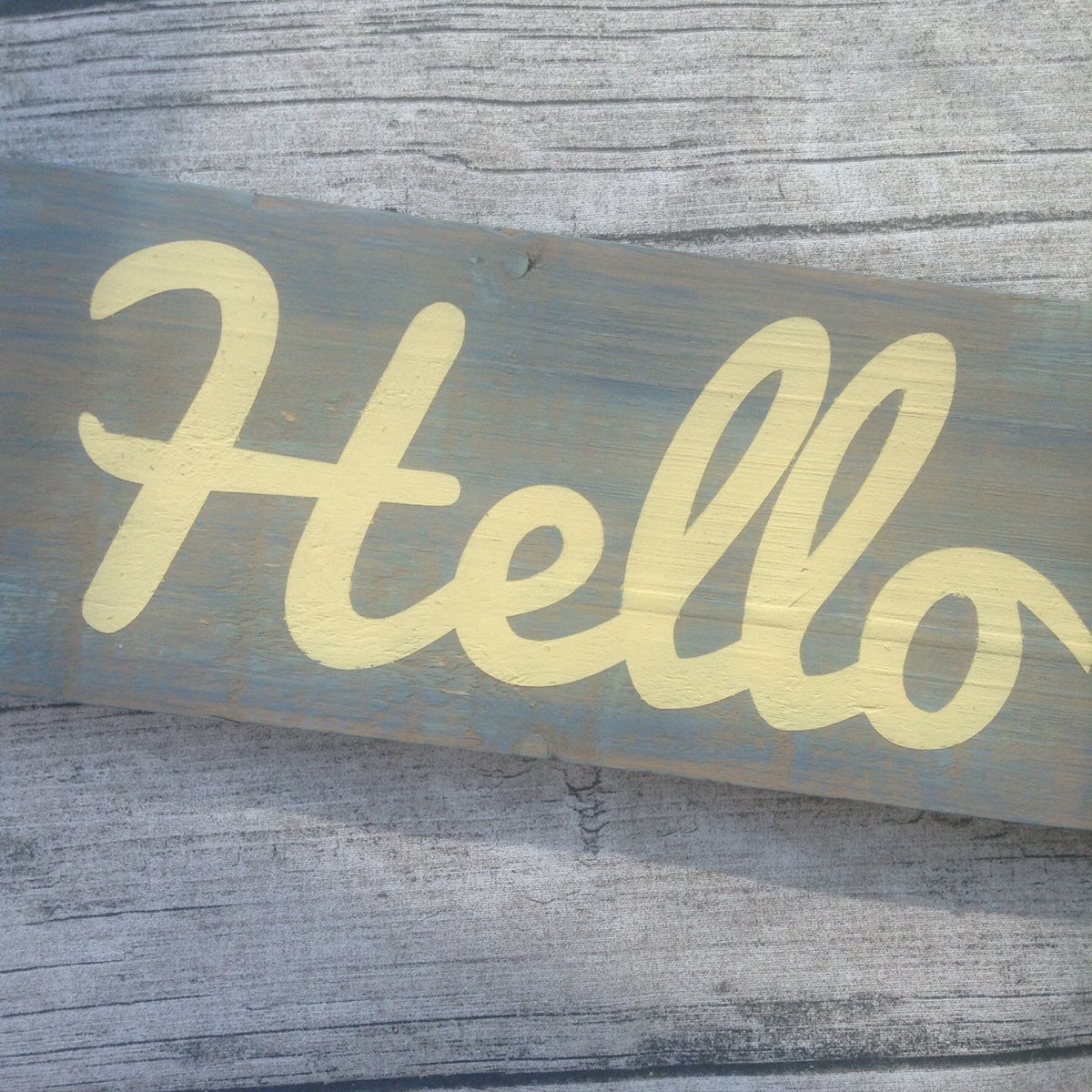 chilliipeppa's tweet image. Blue Grey "hello" painted sign. Blue and Yellow painted sign.… etsy.com/listing/249636… #Etsy #HandmadeSign