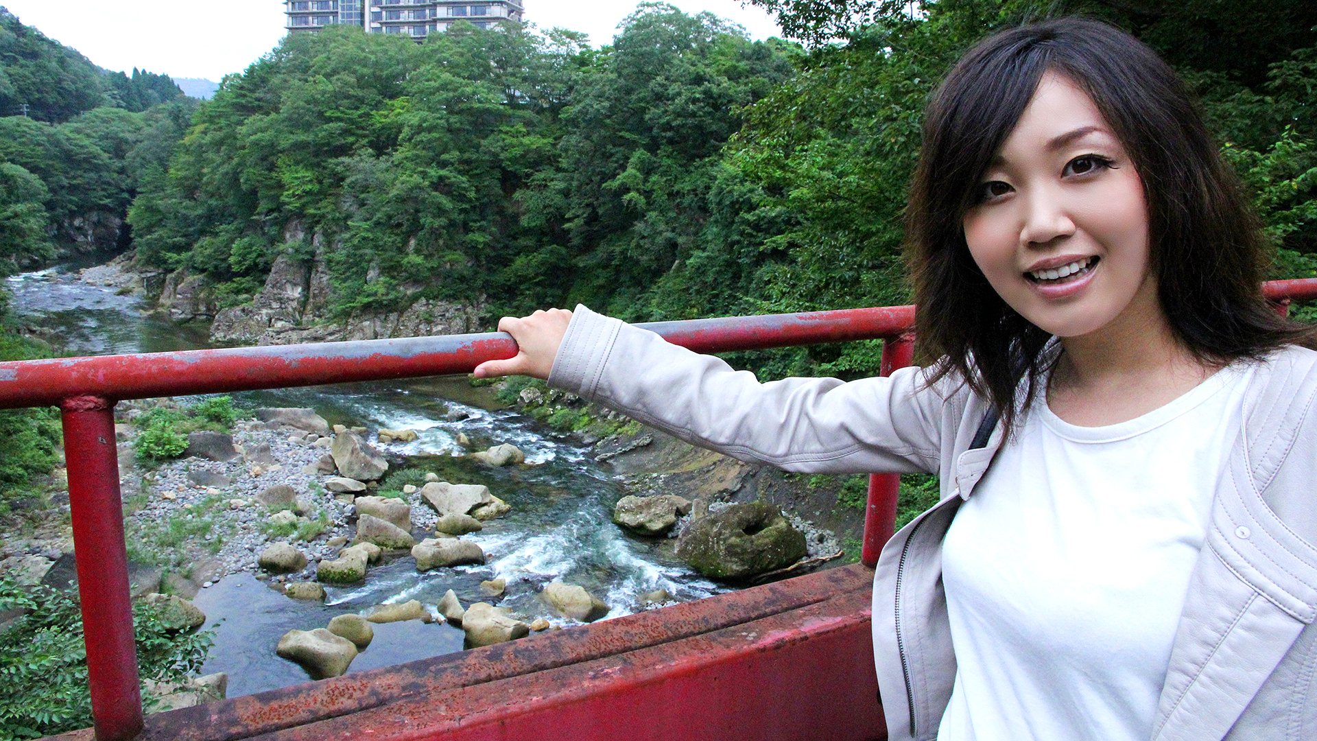 PGbyHMJM(ポルノグラフ) on X: 【よっこらしょ後編】 タートル今田の気まぐれAVよっこらしょ陽田まり、後編が更新。東北の温泉旅館で人妻さんとしっぽり密会。さらに欲情した彼女は鏡台の前で腰を突き出します…  t.coCg0rkT3wSg t.cofzgvPKGAMO  X