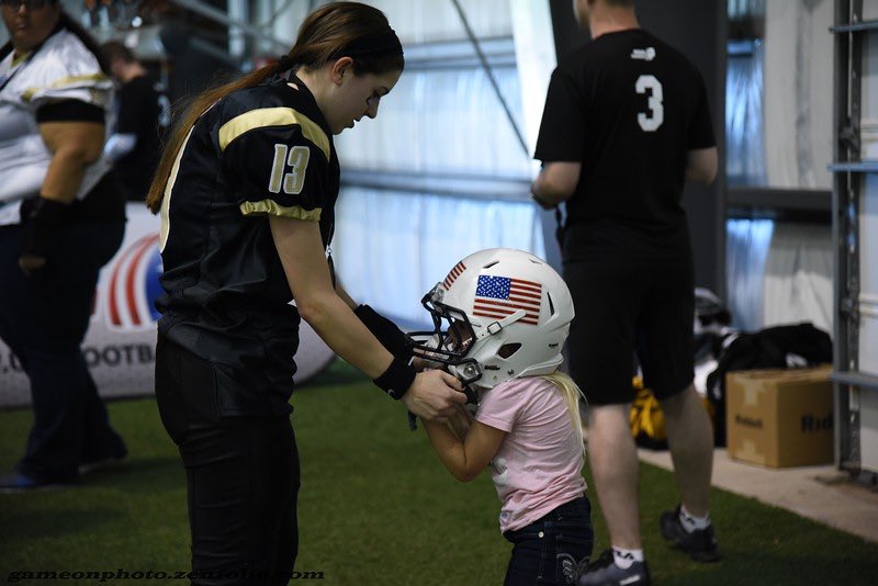 samrap10's tweet photo. Think this girl is going to grow up to believe women are strong and powerful bc of her mom? #ido #wwfg3 https://t.co/Ulgm2Zhj0s
