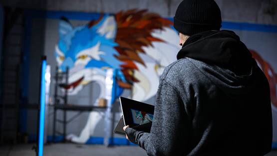 MicrosoftKorea's tweet photo. [전세계 작가들의 #서피스아트] 독일 Andreas Preis 는 #서피스 덕에 실수를 줄이고 작품 속도를 높일 수 있다고 합니다. https://t.co/voIqqKIMpF  #DoGreatThing https://t.co/zuAKYMNp91