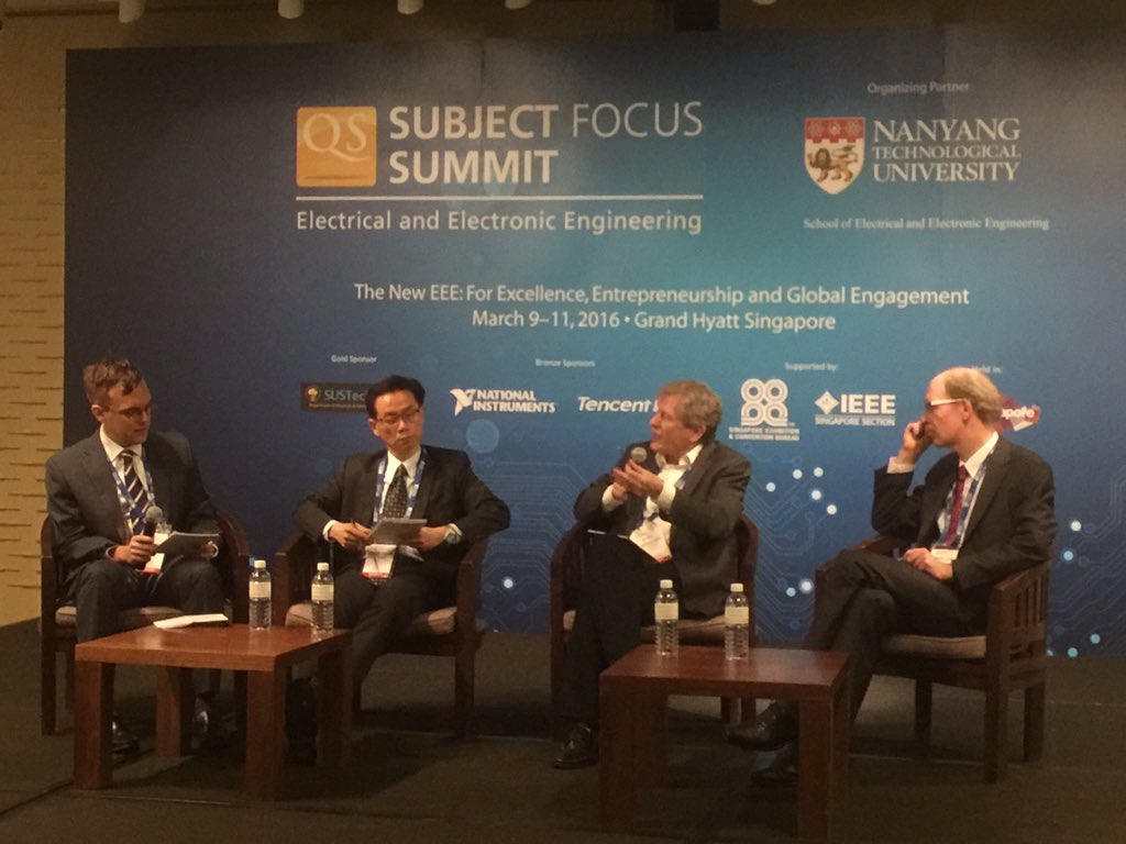 QSCorporate's tweet image. Final panel discussion at #QSSubjectFocus #ElectricalandElectronicEngineering
