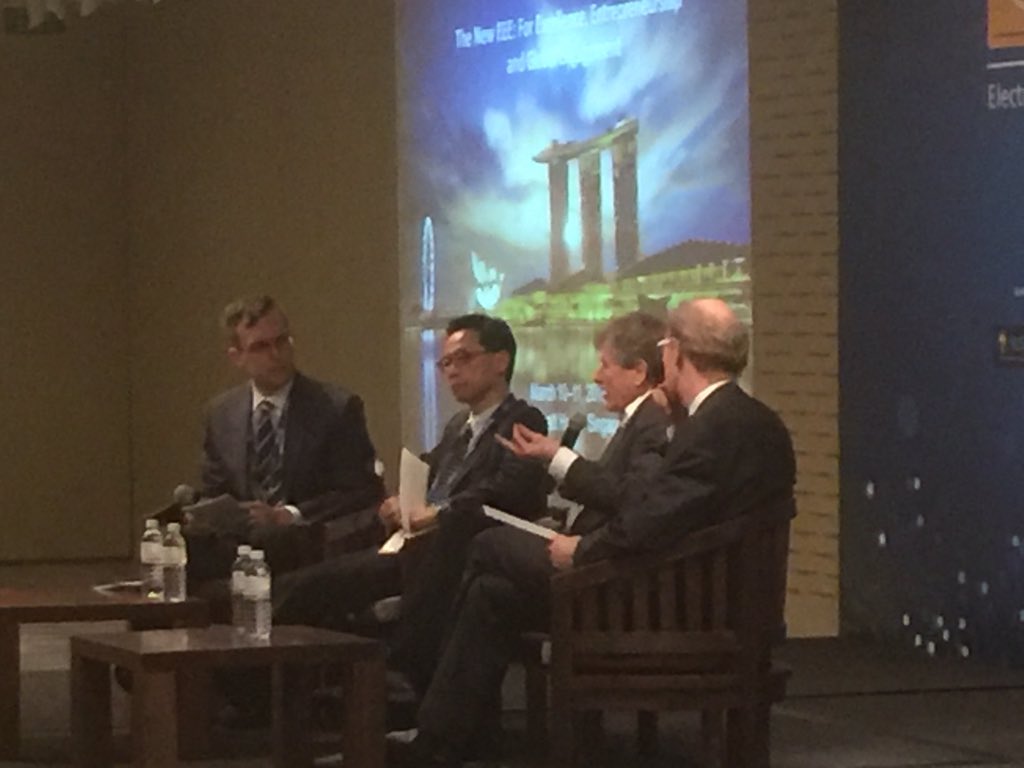 QSCorporate's tweet image. Final panel discussion at #QSSubjectFocus #ElectricalandElectronicEngineering