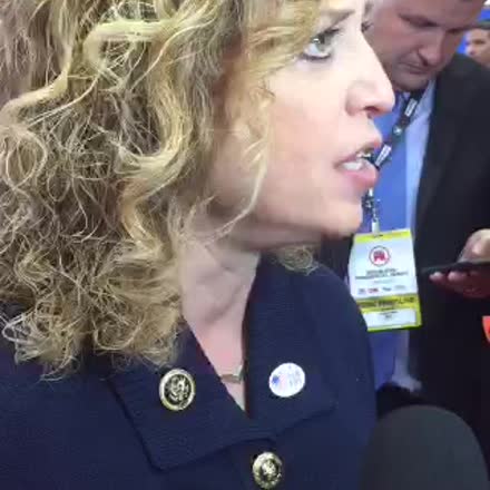 CBNNews's tweet photo. |REPLAY| #debbiewassermanschultz #debatereaction #katch #Periscope https://t.co/0fSalRXJzw https://t.co/6ynBo8Cnat