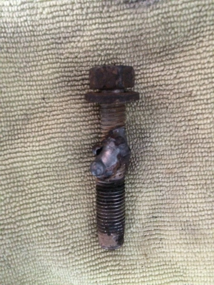 OverkillCasey's tweet photo. If you break the head off a bolt, you can just weld another bolt to it and keep going. Weld it HOT! #hobart #hack https://t.co/dwZPiLxHhS
