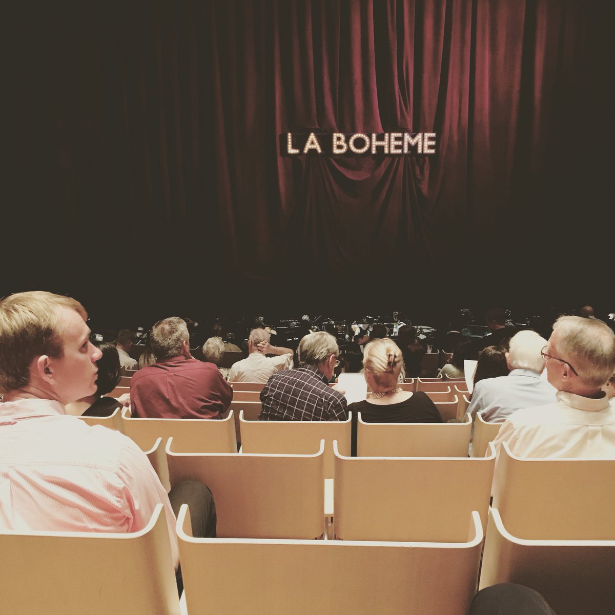 night b4 last #LaBoheme Huge thanks to @operaaustralia #worldclass #perfectnightout #mustsee @sydneyoperahouse
