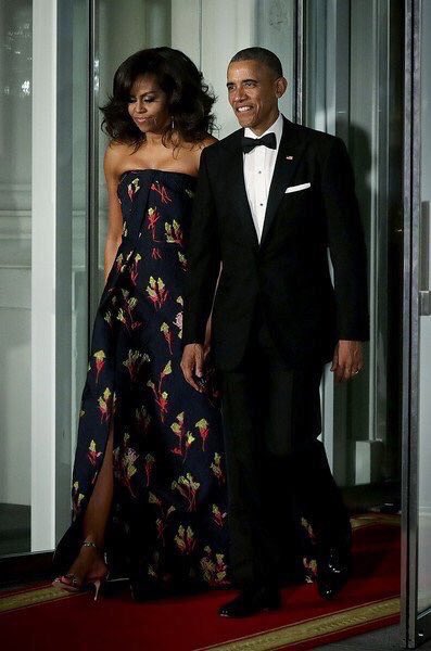 shopmotd's tweet photo. My @FLOTUS &amp; @POTUS 👑 https://t.co/Me4OUwgJOK