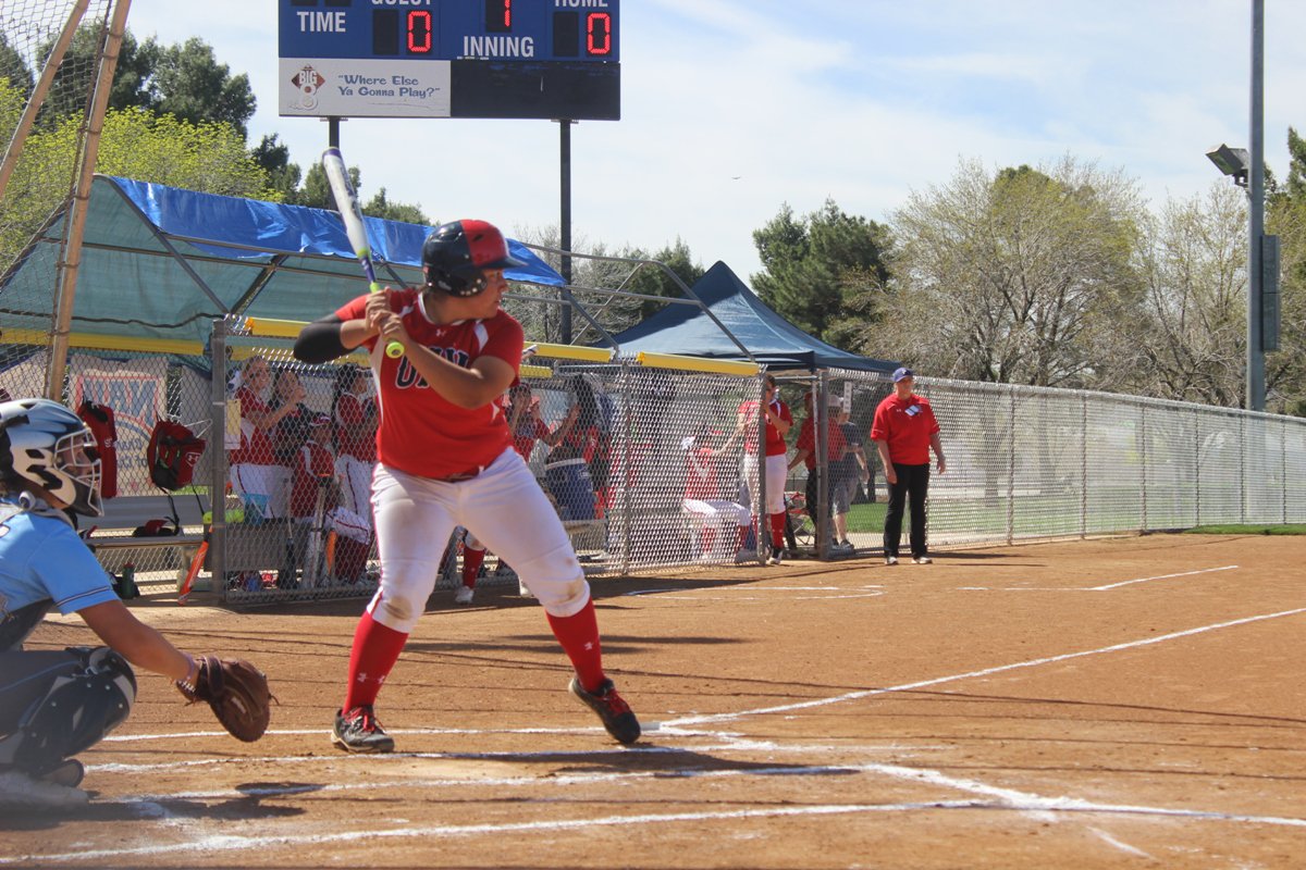 UAVAthletics's tweet photo. Productive day on the diamond for #UAVSoftball, split with San Diego Christian. Go Pioneers! https://t.co/CuKiBwYQLD https://t.co/Vr5fnEFNKT