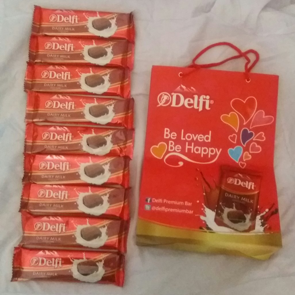 daruaby's tweet photo. Thanks @DelfiPremiumBar hadiahnya sudah saya terima ☺ #BeLovedBeHappy https://t.co/gvptIlOeWO