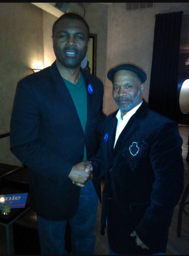 theleastlikely's tweet photo. #StateRep @lashawnfordjobs @justice4all44 #BrothersStandingTogether https://t.co/7BKyhgEcbi