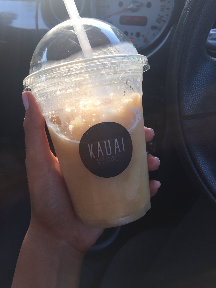 Bella_Leitch's tweet photo. Serious inconsistency @KauaiSA at Bryanston VA...my Cayenne Cleanse literally has no Cayenne or Ginger? But MANGO?! https://t.co/TpiOSGNPgY