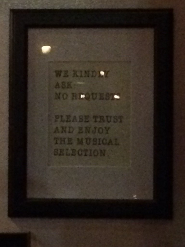AfroRika1's tweet photo. For those of you that love requests- Trust your DJ please... AfroRika- Pattern Bar- #theafrocubanexperience https://t.co/1OpQ6Onfxx