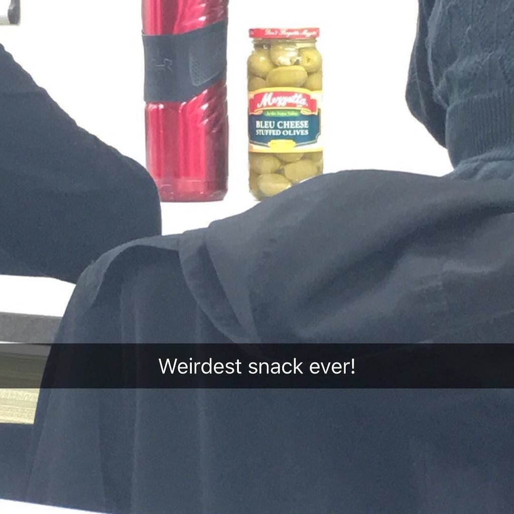 TheCaringTimes_'s tweet photo. So...this happened today in my #nursingschool lecture. #weirdsnack #greenolives #random #collegelife 😳😦🍴 by mmamab83 https://t.co/awEPUGHHoN