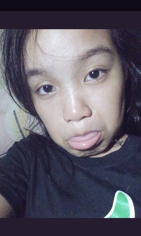 bemtoot2014's tweet photo. she's kinda cute .😘😚😍😂✌ https://t.co/wVNscf7QDL