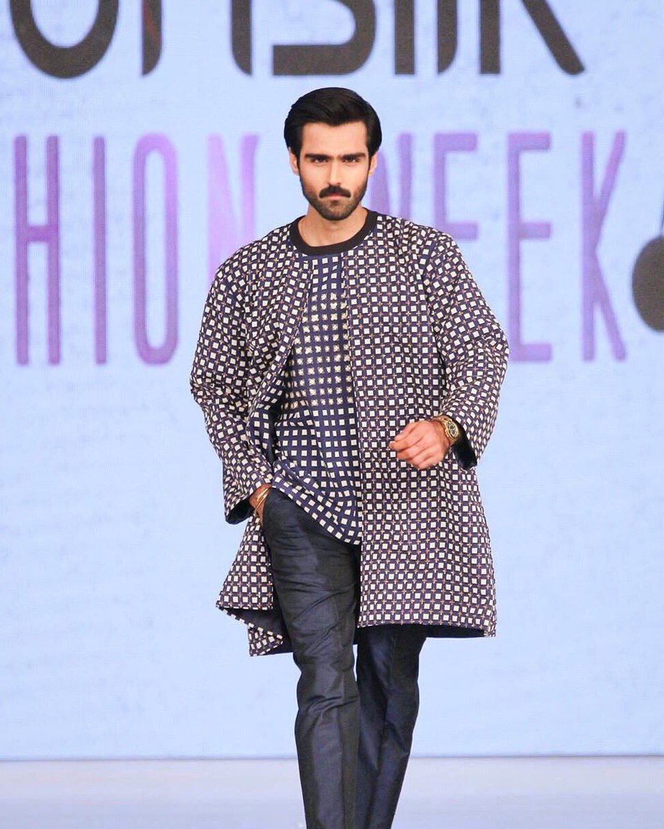 hasnainlehri's tweet photo. #hasnainlehri @MuseLuxe @MuseHeart @PFDCOfficial #psfw2016 #PFDC2016 #MuseMen #muselove #collection #lastnight https://t.co/Poovoi8KmP