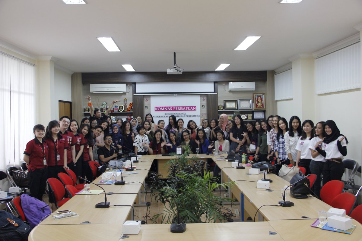 Komnas Perempuan senang sekali banyak anak muda yang ingin terlibat dalam penghapusan kekerasan terhadap perempuan!