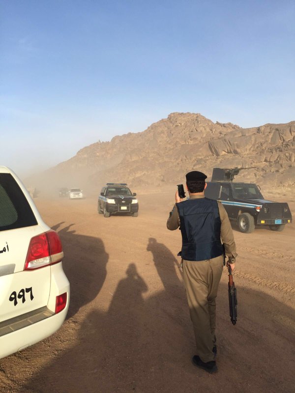 HashKsa's tweet photo. فرحة عارمة  تعم #تويتر بعد #الاطاحه_بقتله_بدر_الرشيدي ...
اجتمعت في الهالكين صفات الخسة وخيانة الدين والوطن ... https://t.co/TIXxalVUaE