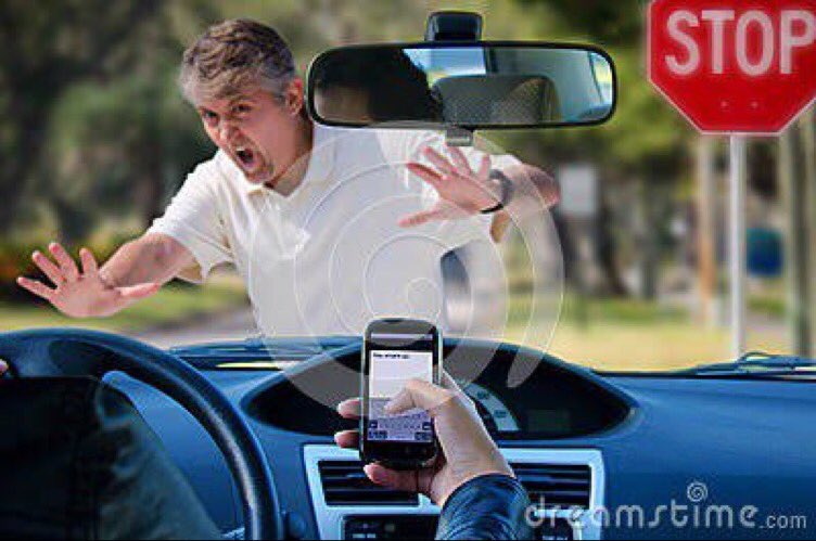 Zenande_Mcfen's tweet image. Put that phone down while you&apos;re driving #DoNotText&amp;amp;Drive @TrafficRTMC
