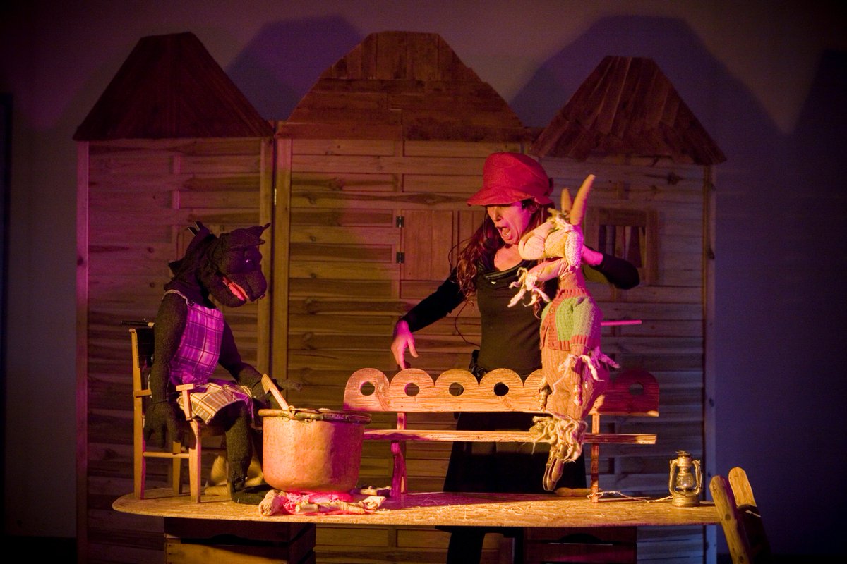 Ricordi del 2015 per ricordarvi che manca poco alla 5° edizione! 
Domina Domna - 01 / 10 aprile 2016 
#dominadomna