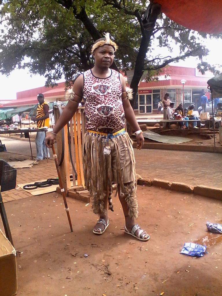 nathithedj_m's tweet photo. #malafm hoza friday hoza malamulele https://t.co/s2WSzJOUfF
