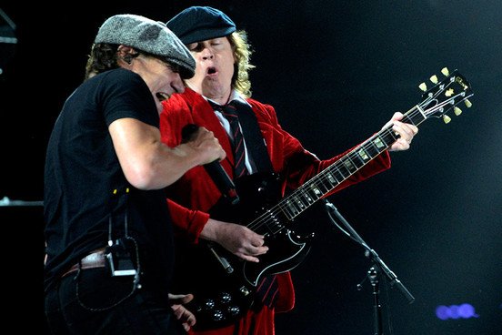 NME's tweet photo. AC/DC's original singer offers to fill in for Brian Johnson if he stops touring https://t.co/Y6tF6KJ4ZO https://t.co/PhePe0wBah