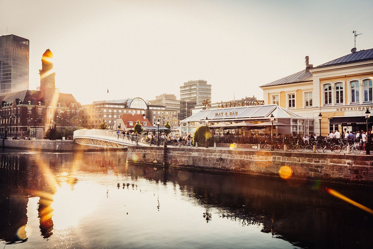 Opera, hipster comfort food and 8 other reasons for a weekend trip to Malmö via <a href="/wiwibloggs/">wiwibloggs</a> bit.ly/1Rb2EQV