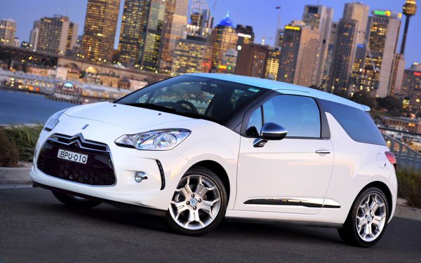 dunarentacar's tweet photo. ¡Completa tus #viajes!
Coches de alquiler con hasta 50% dto
https://t.co/vbP3U64oHx
#PymesUnidas #viajar #vacaciones https://t.co/1jO0mqovnQ