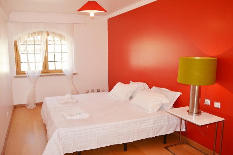 holidaylettings.co.uk/rentals/charne… The nº 1 villa in Portugal .. come and visit us ... Find us on <a href="/TripAdvisorUK/">Tripadvisor UK</a> , on booking .