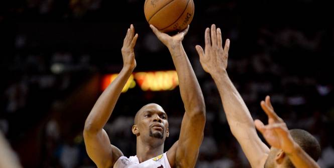 lequipe's tweet image. Chris Bosh pense rejouer cette saison bit.ly/1QLYflo