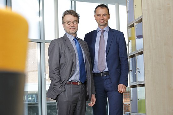 "Samen werken aan de curricula van de toekomst." Nieuwe SLO-directie van start ow.ly/ZkRsr