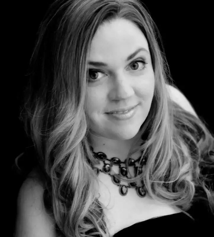 HashtagOperaCo's tweet image. The soloists will join the fun on Thursday. Anna @raketje, Giovanna @missylupton, Enrico VIII @rorymulchrone