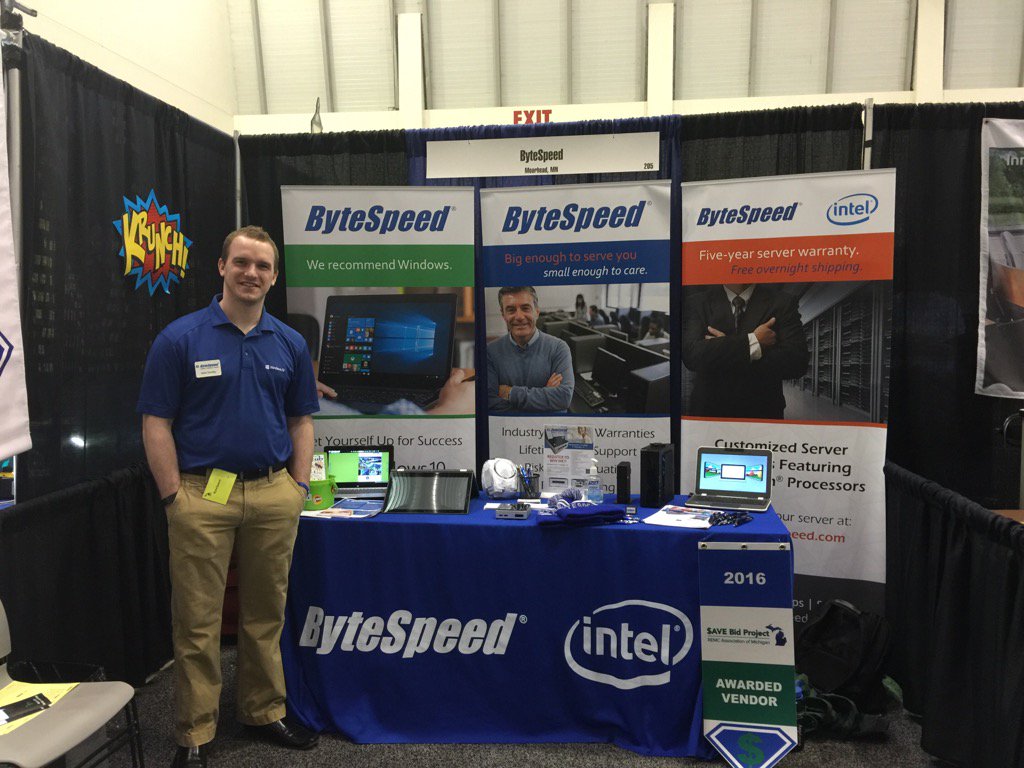 Engaged_Ed's tweet photo. Awesome @remcsave vendor booth 205 π #remcpow ask for Nate https://t.co/jgrLCKYfNC