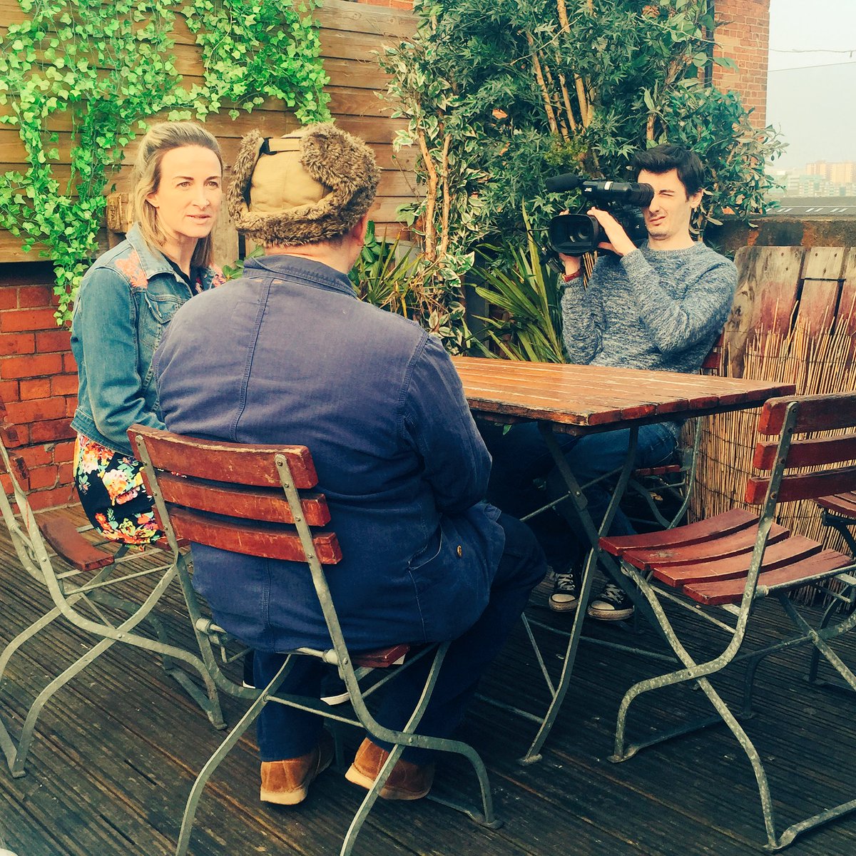 DeShannon's tweet photo. Finishing my day with @madeinleeds filming, thanks to presenter @sweatyogafit and #IFAI2016 performer @massonix808. https://t.co/7qv9gCrF3b