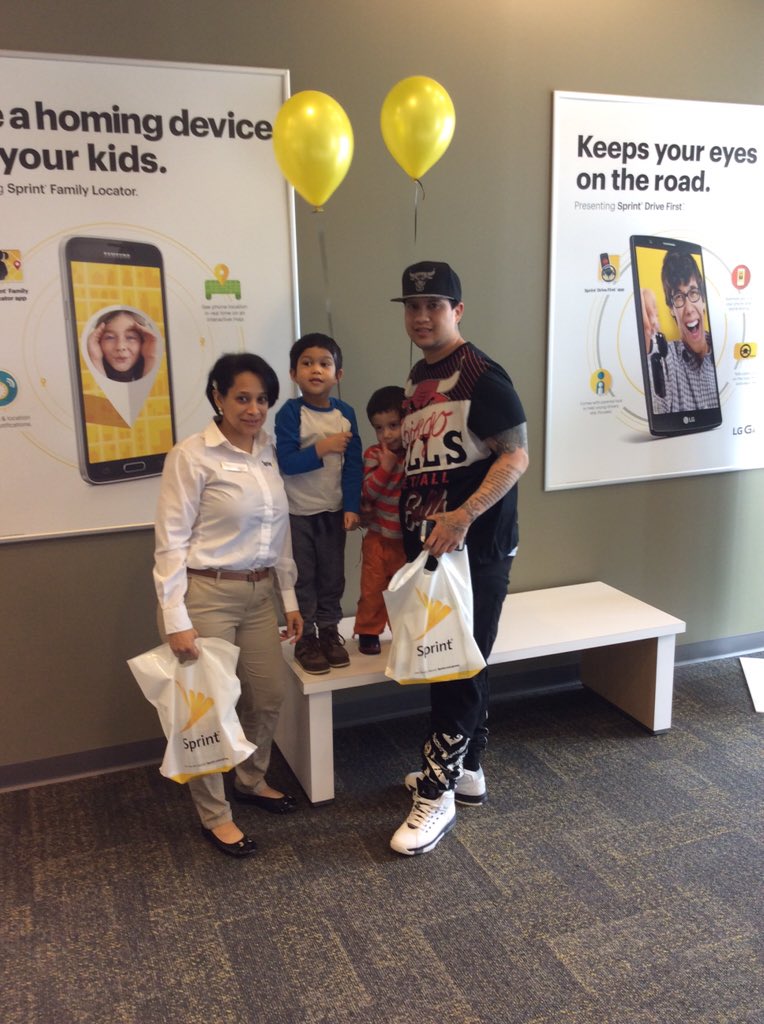 itburnsbad1's tweet image. First S7 out in Leominster to a very happy family!
@FoleySprint @greigsprint @sprintbynexgen