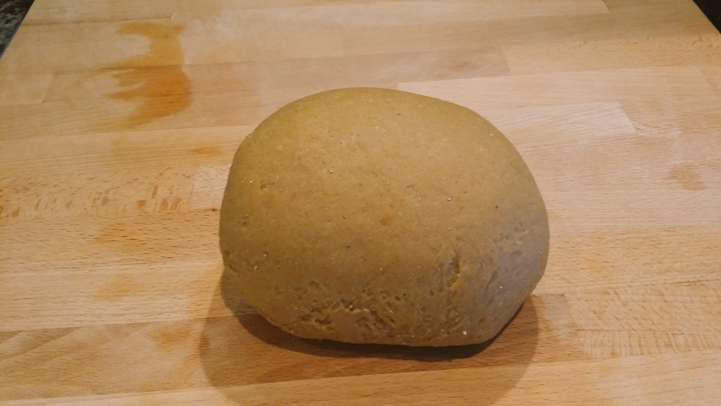 LittleKitchenIE's tweet photo. #organic #kamut #chestnutflour &amp; #orange #homemade #pasta #dough https://t.co/Z6YmvHvzpR