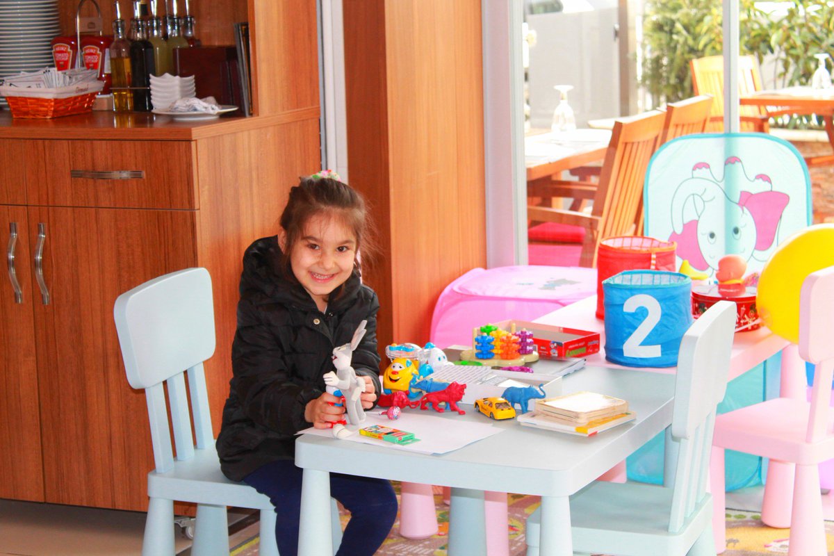 #BySatırKasapIzgara Çocuklarınız Kendilerini Evde Hissetsinler Diye Çocuk Köşemiz Hizmetinizde..