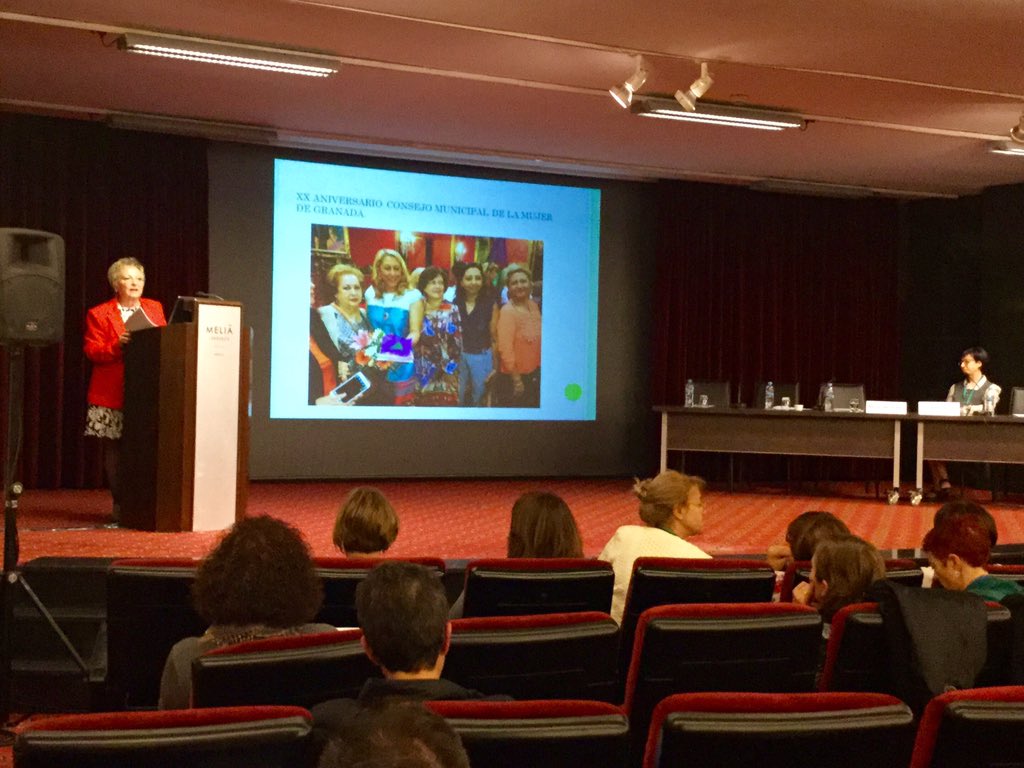 Ahora en #MatronasEnSevilla habla Mercedes Martín Torres, premio Meridiano 2014