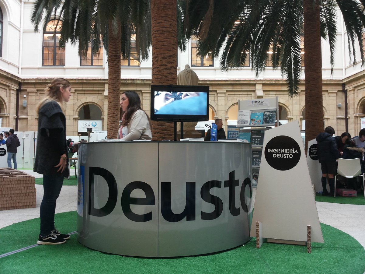 LiherAranzibia's tweet photo. @deustoFabLab & #Forotech2016 @IngDeusto https://t.co/nEcYKNcsPc