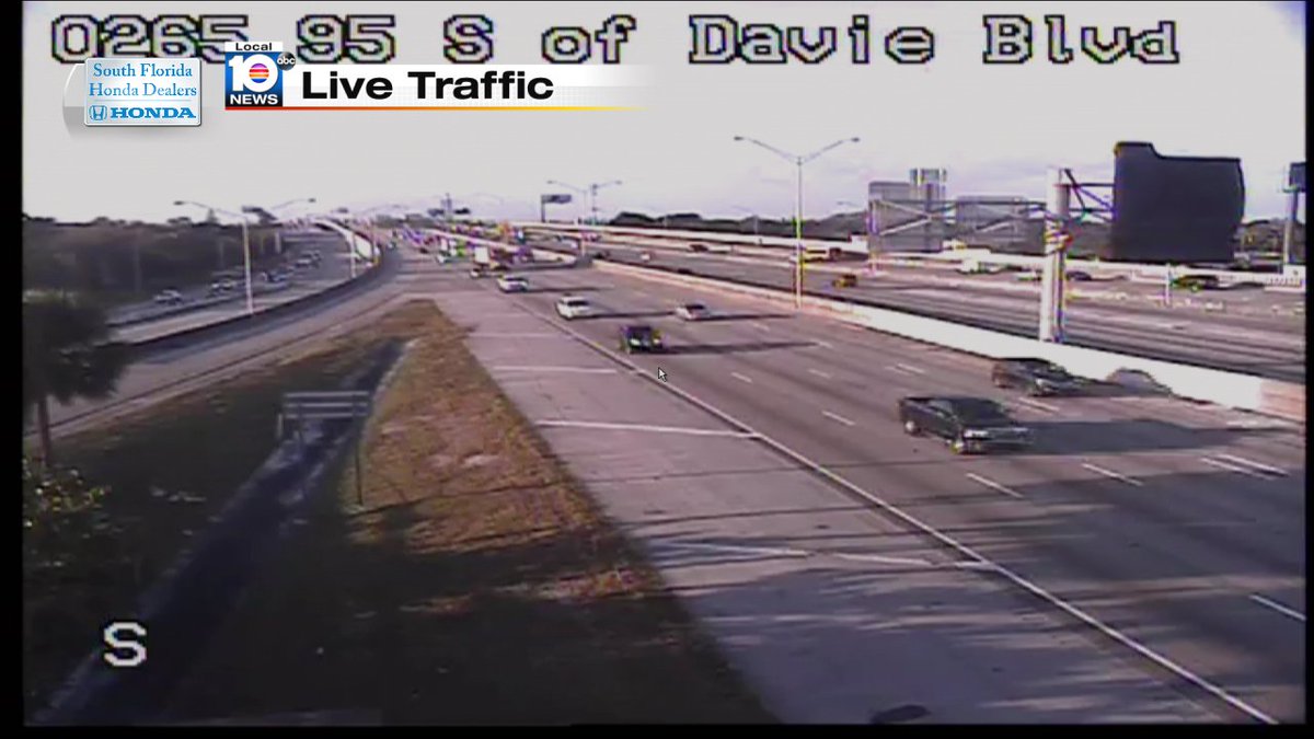 Broken down car on I-95 NB and Davie Blvd #TRAFFIC https://t.co/DdK5XWF12a