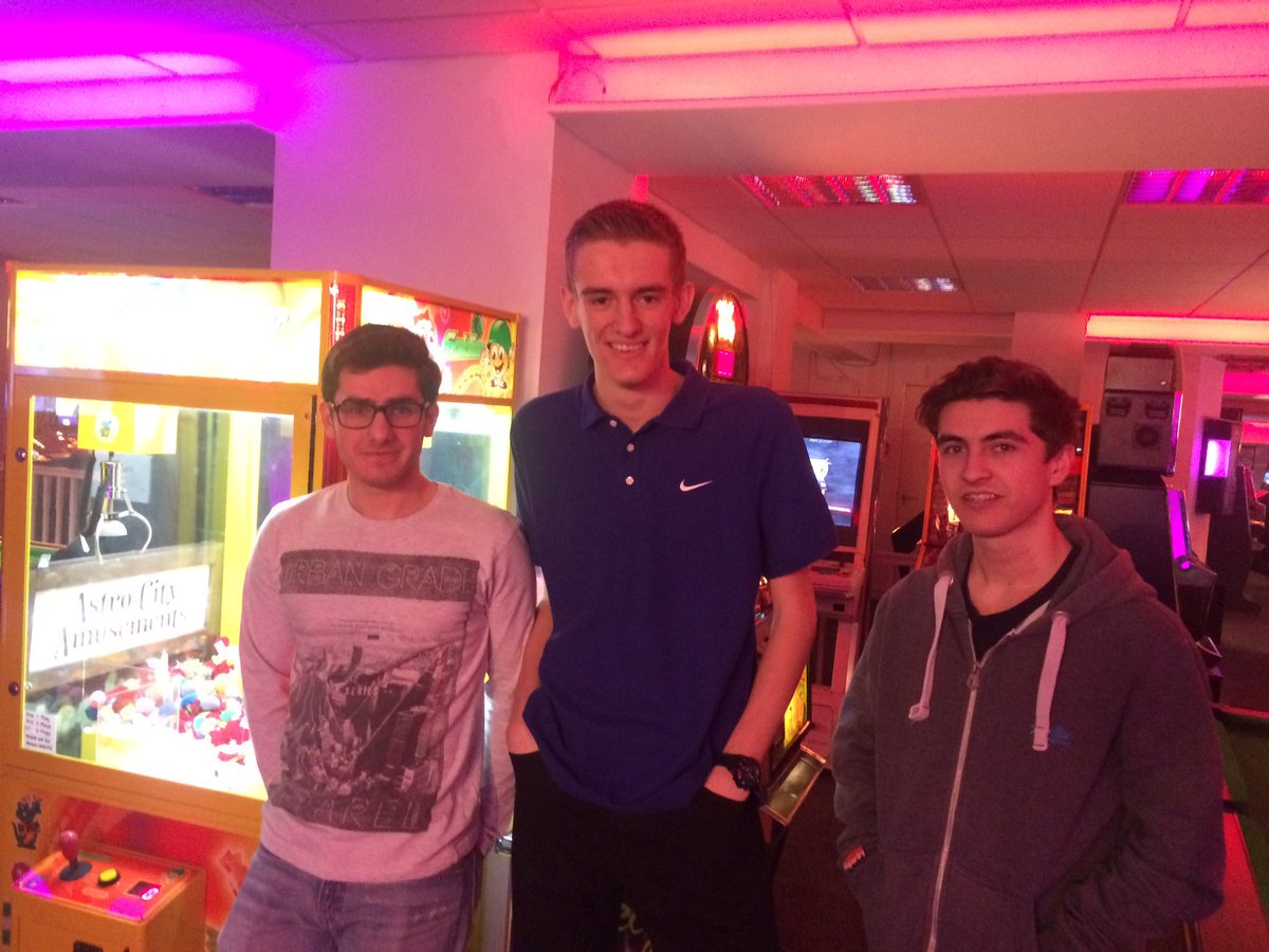 AstroCityArcade's tweet photo. Come on down to our Friday lock-in tonight at 6pm, pay before 5pm to get £2 off the next event #southend https://t.co/RJRlbFfulo