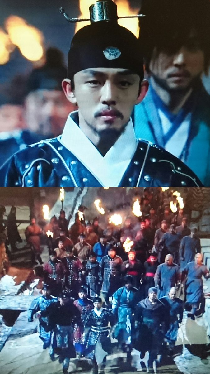 韓ファン Kazu On Twitter 六龍が飛ぶ 46話まで ヨンギュが逝き 悲しみに暮れるバンウォン 結果 自分が政治の中心になる事を決意 愛し合うヨニとバンジ 死をも恐れぬ微笑みが怖い 王子の乱 夜明け前 육룡이나르샤 Sixflyingdragons Https T Co