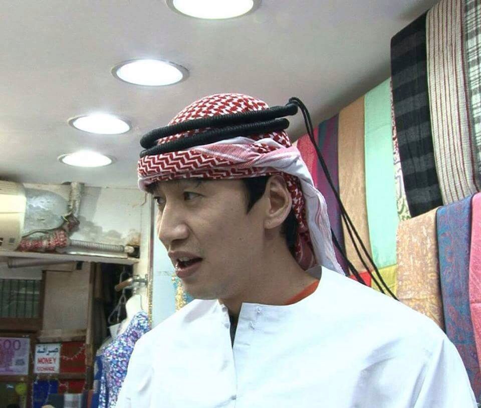 EdryEffendi's tweet photo. Pencetus Ummah Lee Kwang Soo #PULee https://t.co/N8QN14j0m3