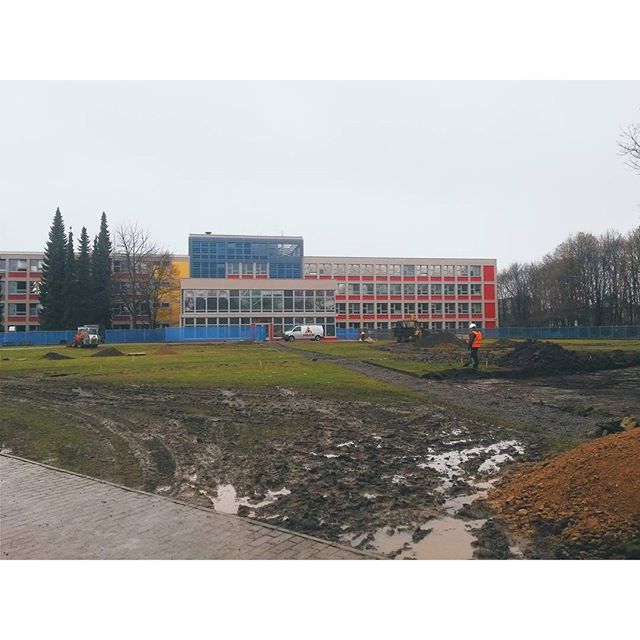 pefczucz's tweet photo. Těšíme se také na vaše pohledy na stavbu, které s námi můžete sdílet třeba na Instagramu pod hashtagem #CEMS2 📸 https://t.co/f3kumaeQ4Q