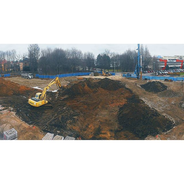 pefczucz's tweet photo. Těšíme se také na vaše pohledy na stavbu, které s námi můžete sdílet třeba na Instagramu pod hashtagem #CEMS2 📸 https://t.co/f3kumaeQ4Q