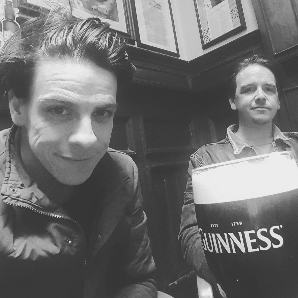 thedunwells's tweet photo. Dublin we have arrived #guinness #thedunwellsontour #thedunwells https://t.co/SOAuN5HPyi